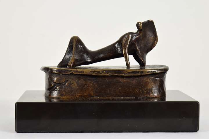 Maquette for Reclining Figure: Cloak